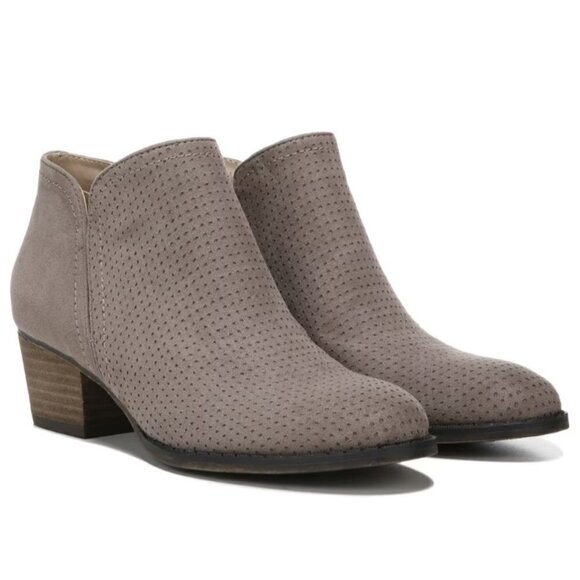 LifeStride Women's Blake Block Heel Ankle Boot - Picture 7 of 12